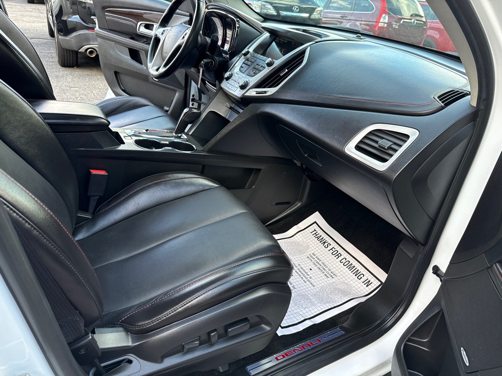 2015 GMC Terrain Image 31