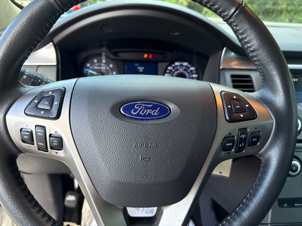 2019 Ford Flex Image 10
