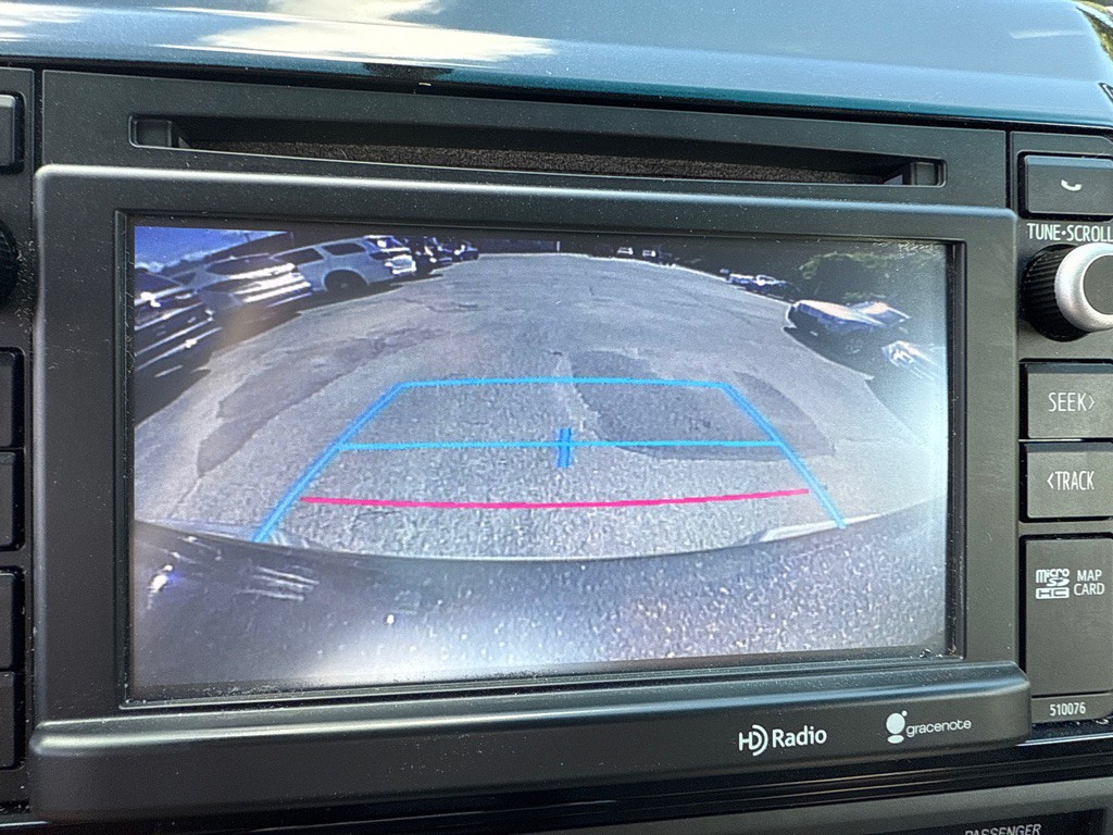 2015 Toyota Tacoma Image 14