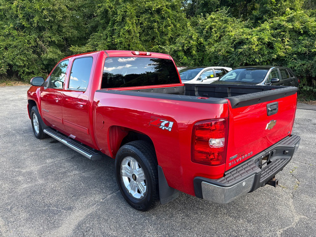 2011 Chevrolet Silverado 1500 Image 4