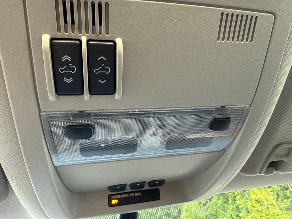 2011 Chevrolet Silverado 1500 Image 19