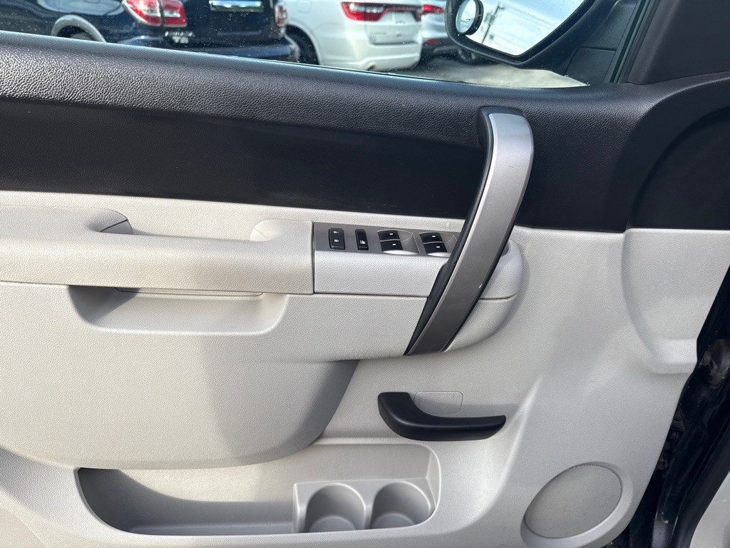 2011 Chevrolet Silverado 1500 Image 6