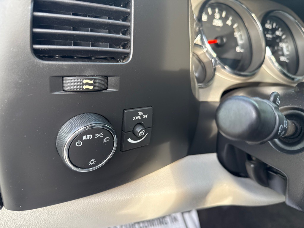 2011 Chevrolet Silverado 1500 Image 7