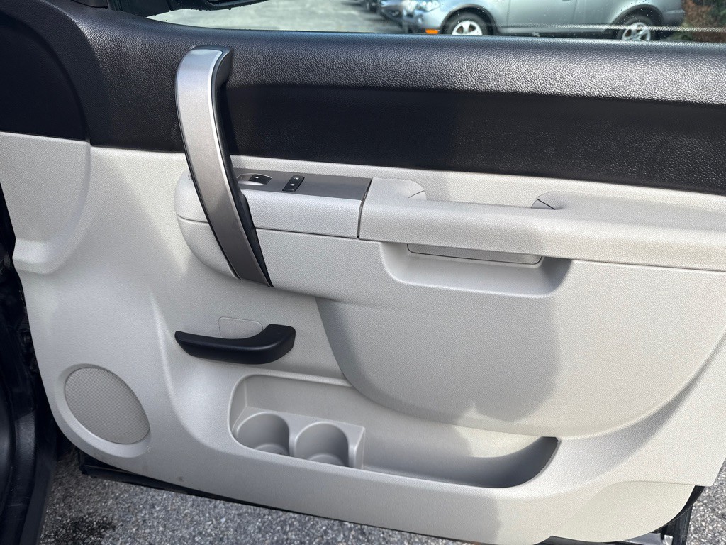 2011 Chevrolet Silverado 1500 Image 20