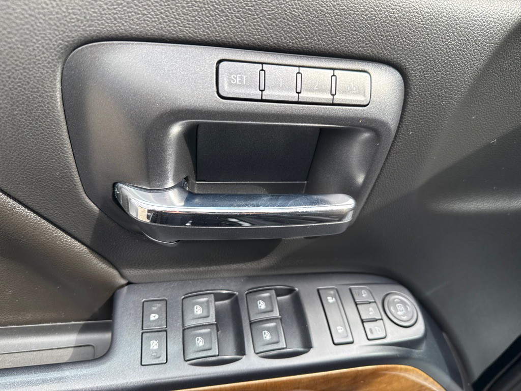 2015 Chevrolet Silverado 1500 Image 7