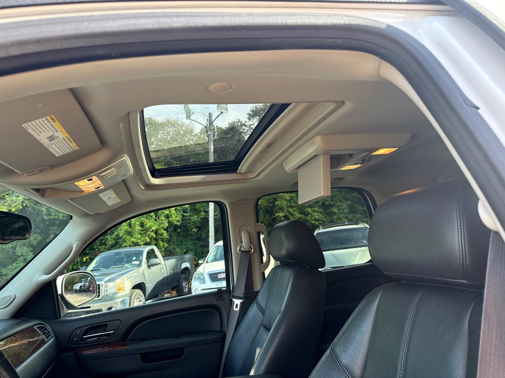 2013 Chevrolet Tahoe Image 7