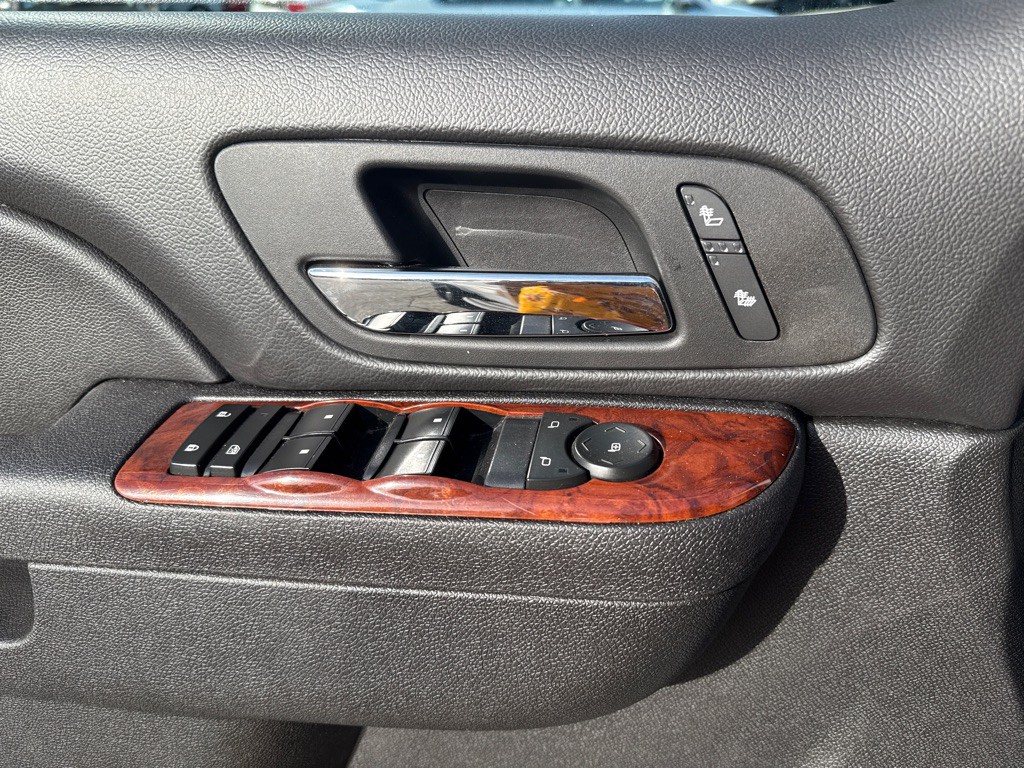 2013 Chevrolet Tahoe Image 8