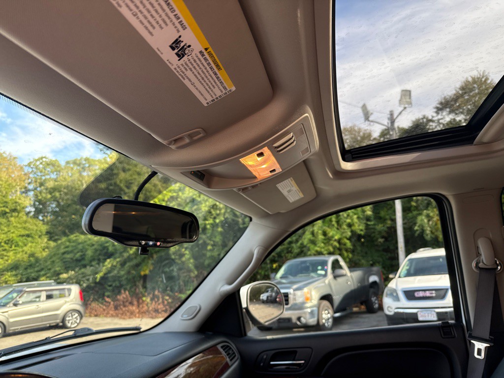 2013 Chevrolet Tahoe Image 11