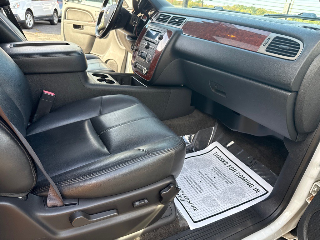 2013 Chevrolet Tahoe Image 31
