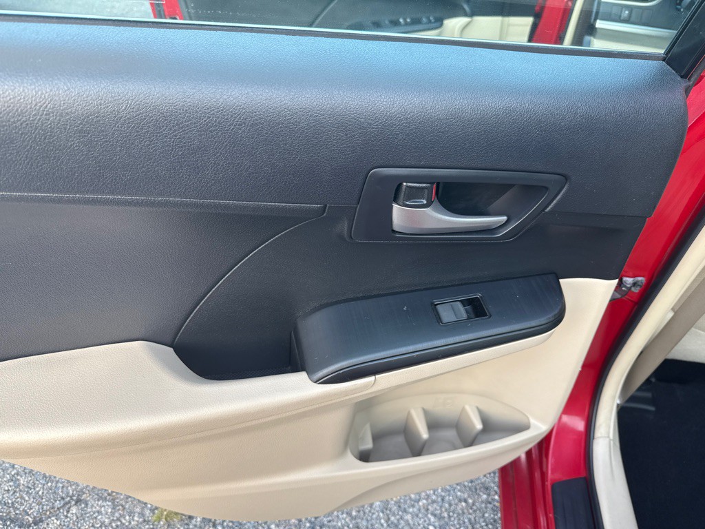 2014 Toyota Camry Image 23