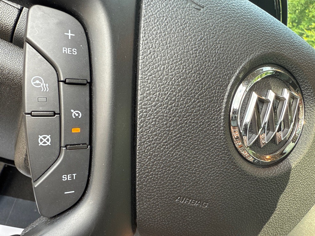 2015 Buick Enclave Image 12