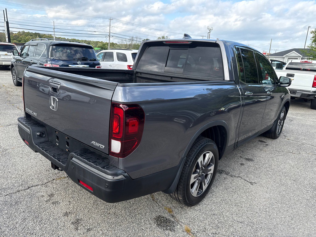 2019 Honda Ridgeline Image 3