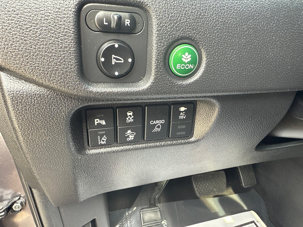 2019 Honda Ridgeline Image 8