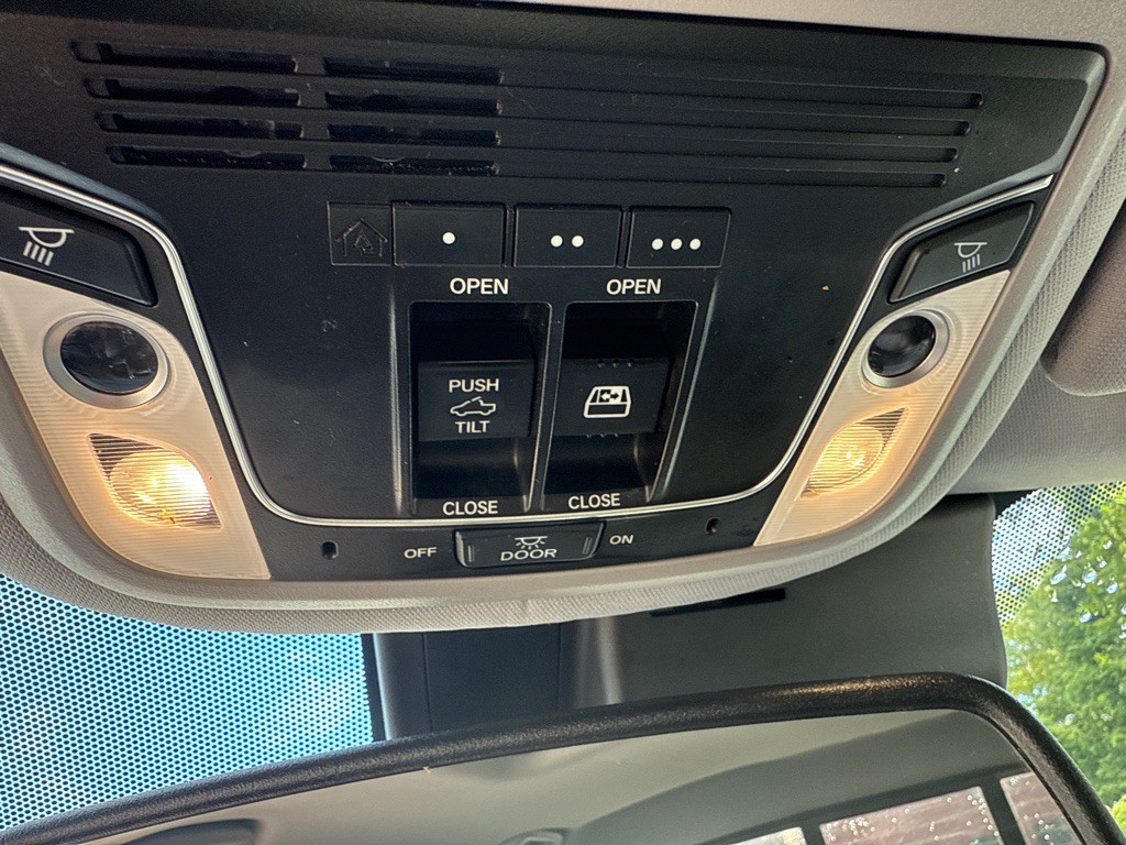 2019 Honda Ridgeline Image 23