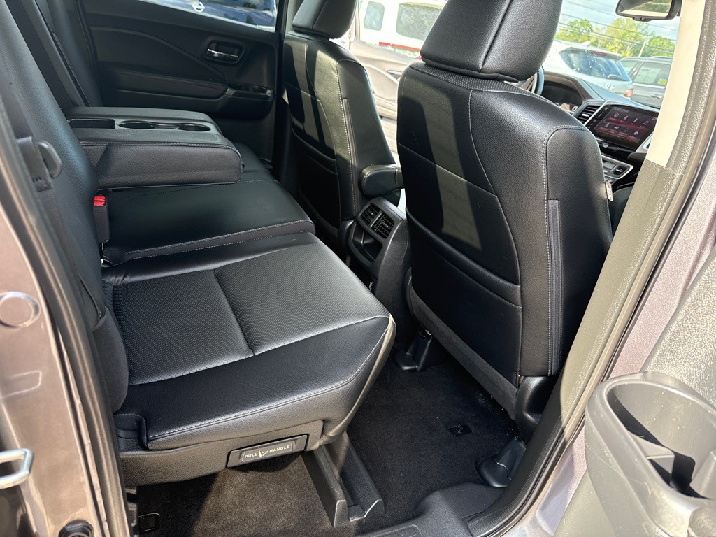 2019 Honda Ridgeline Image 30