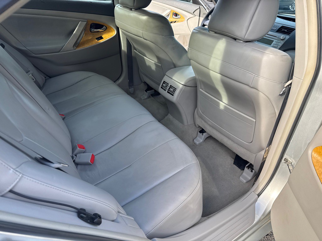 2007 Toyota Camry Image 25