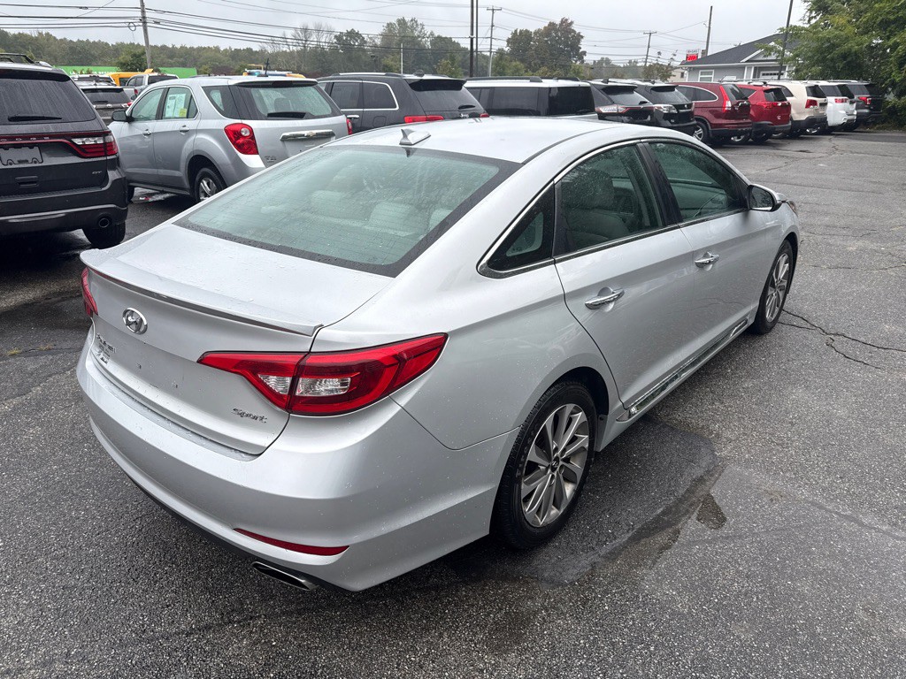 2017 Hyundai Sonata Image 3