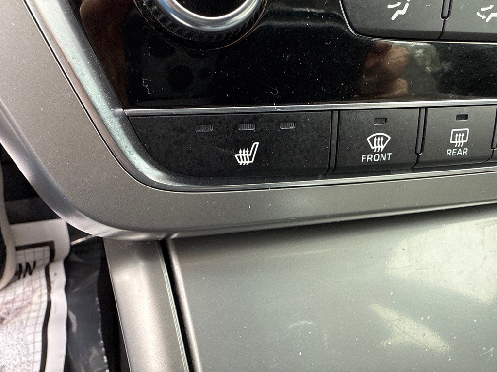 2017 Hyundai Sonata Image 18