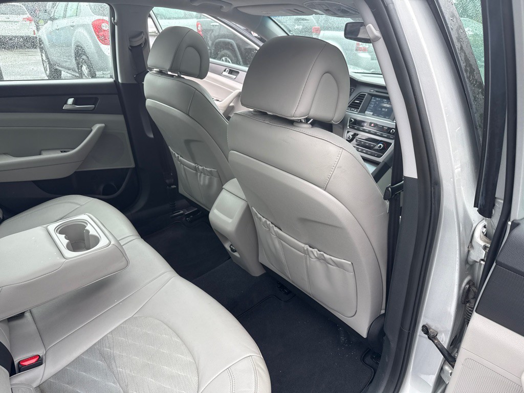 2017 Hyundai Sonata Image 28