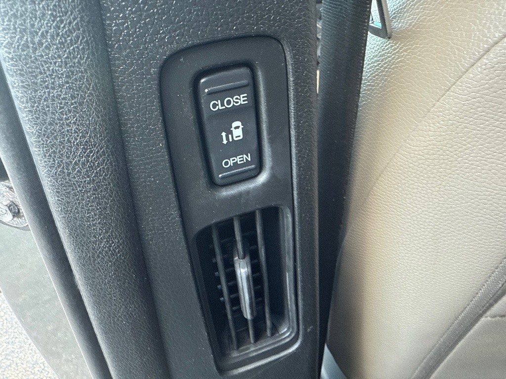 2018 Honda Odyssey Image 32