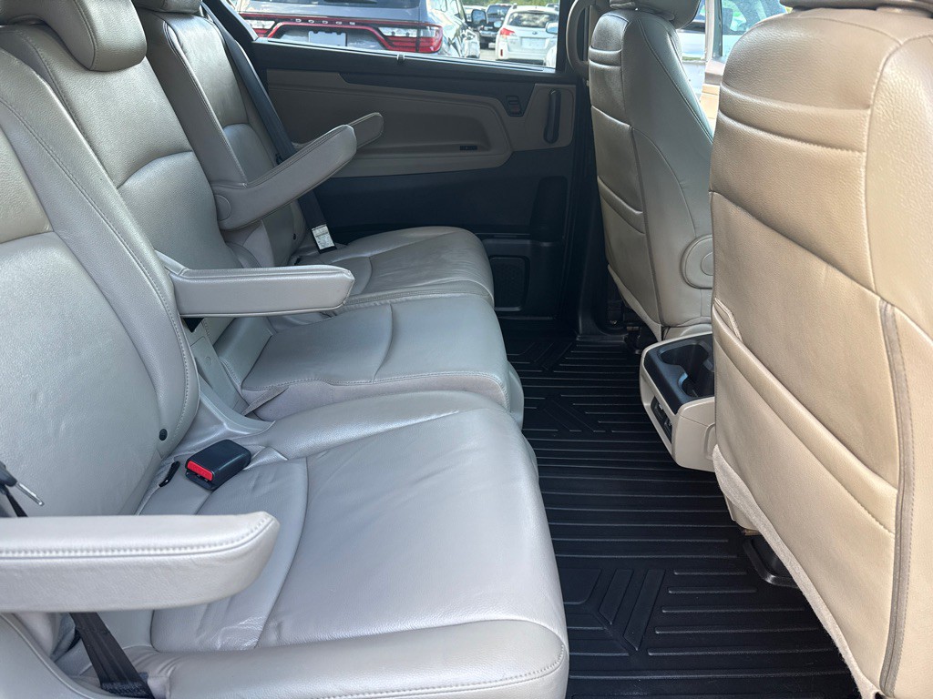 2018 Honda Odyssey Image 36