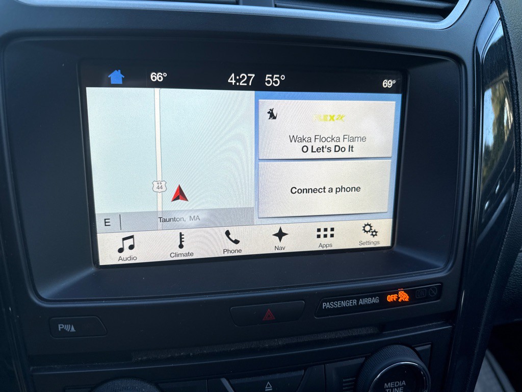 2017 Ford Explorer Image 13