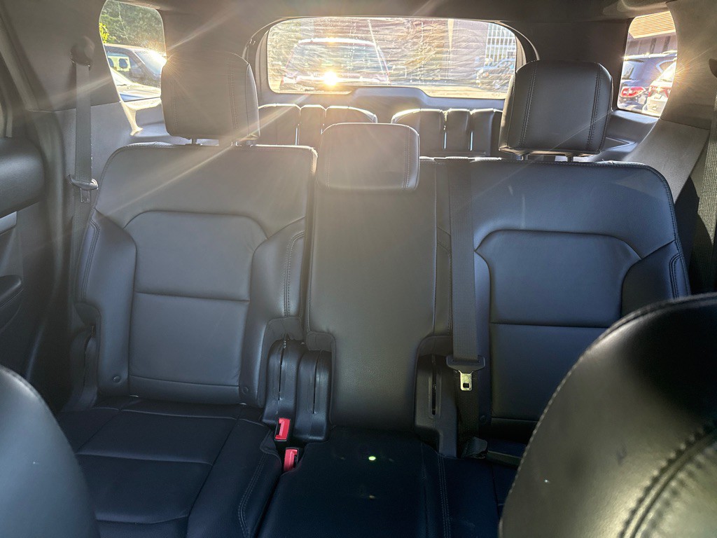 2017 Ford Explorer Image 21
