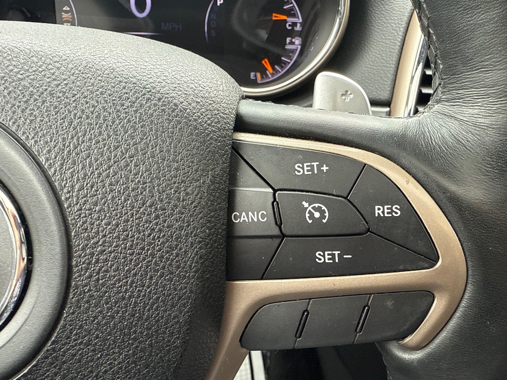 2015 Jeep Grand Cherokee Image 13