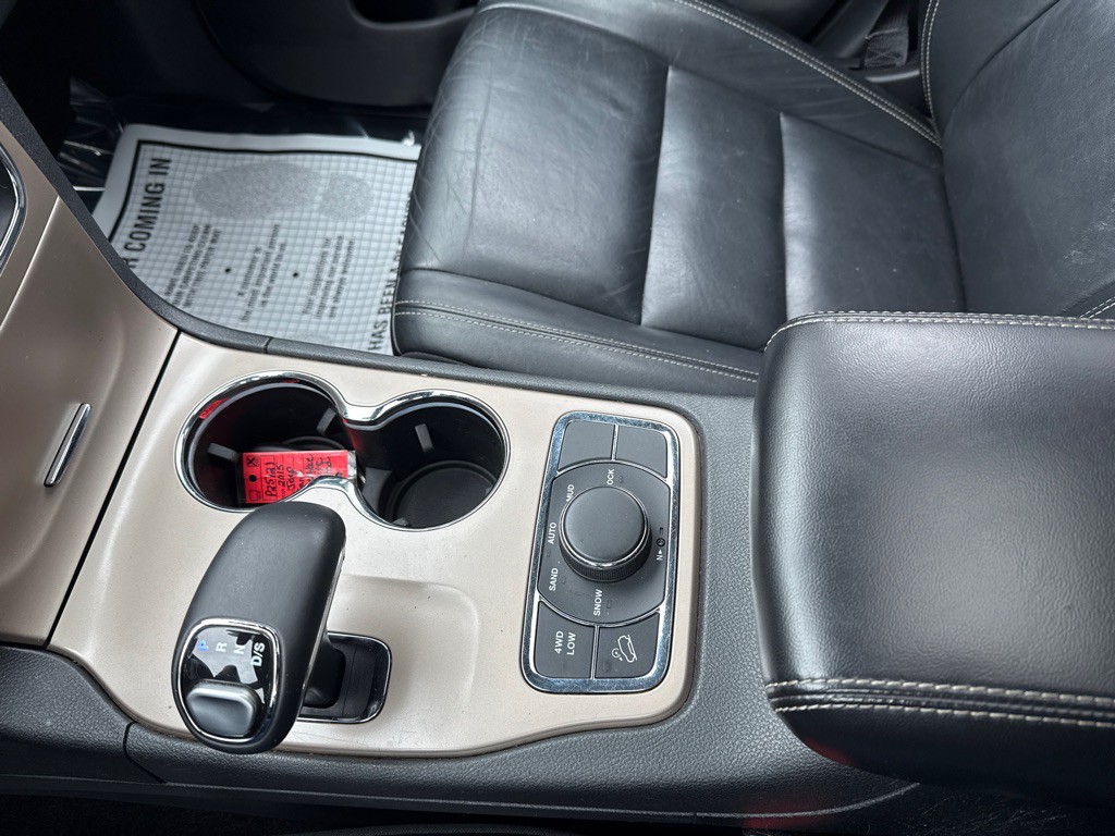 2015 Jeep Grand Cherokee Image 23