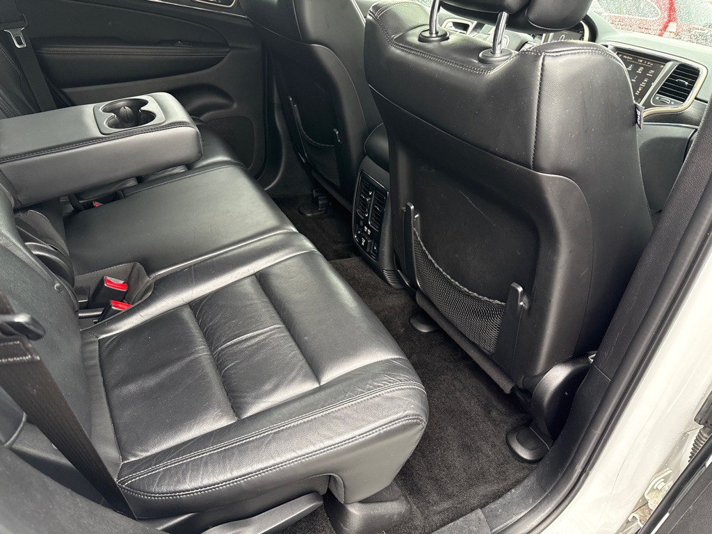 2015 Jeep Grand Cherokee Image 32
