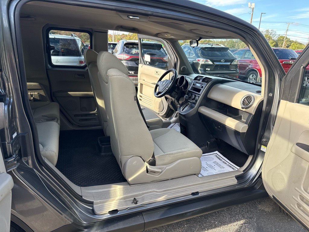 2011 Honda Element Image 17