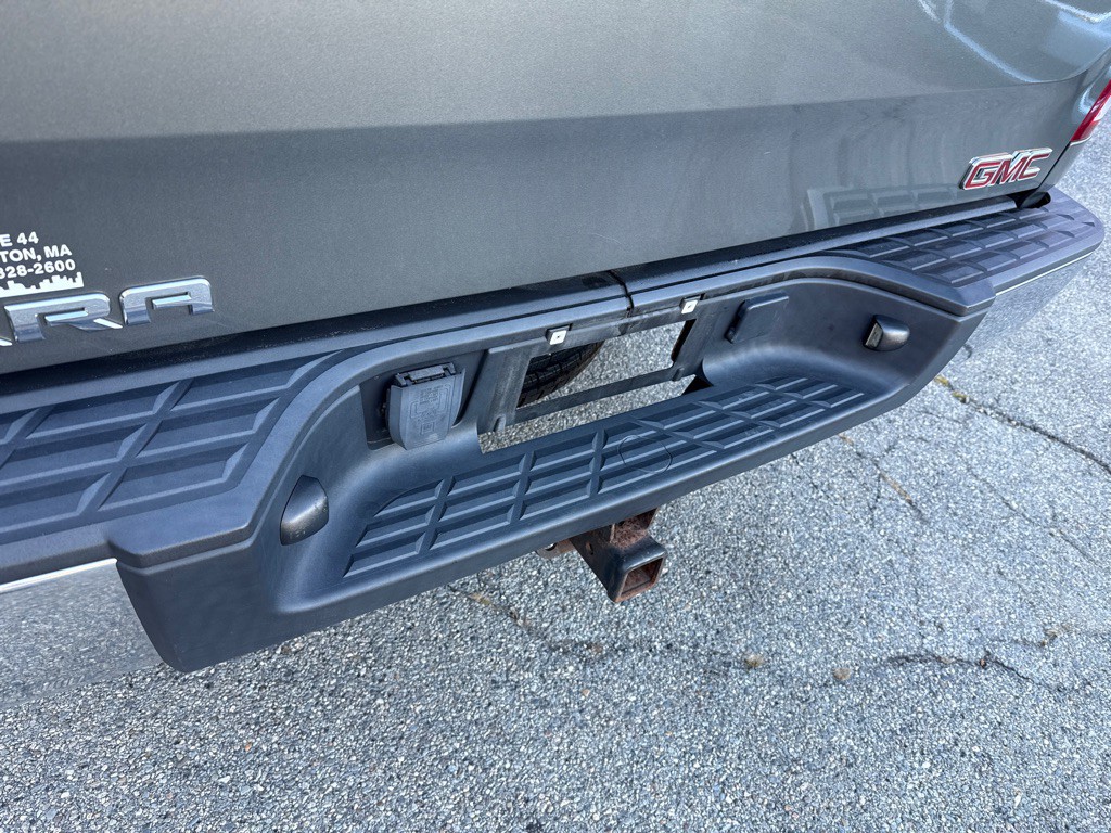 2011 GMC Sierra Image 5