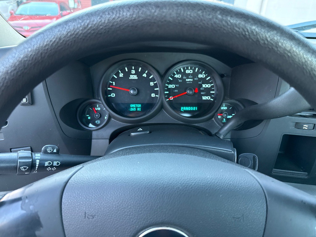 2011 GMC Sierra Image 11