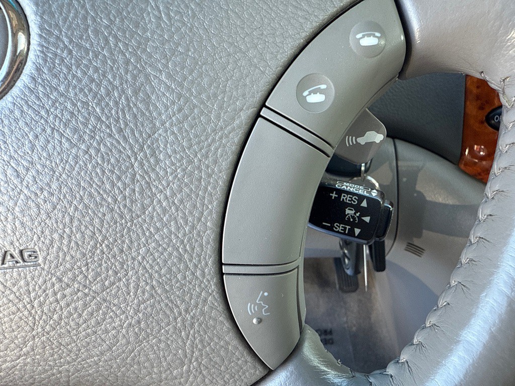 2009 Toyota Sienna Image 12
