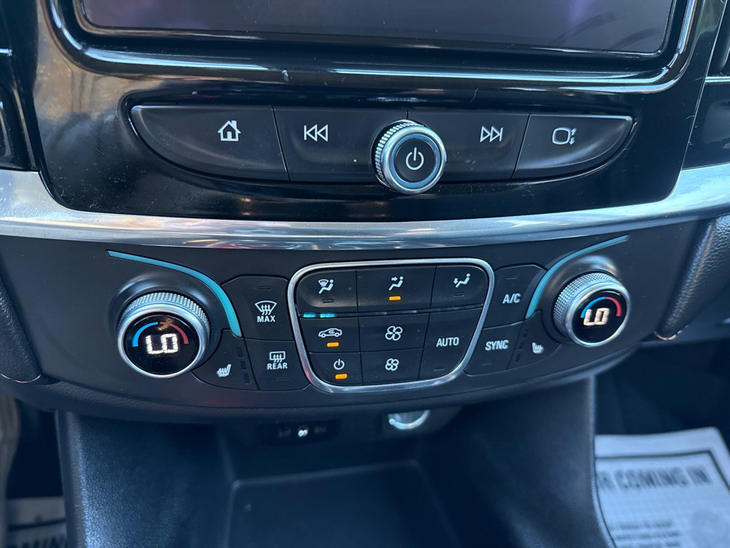 2019 Chevrolet Traverse Image 16