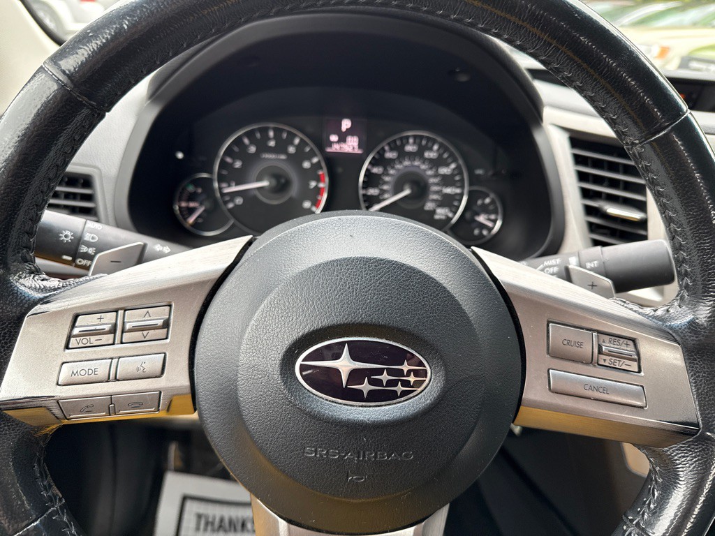 2011 Subaru Legacy Image 12