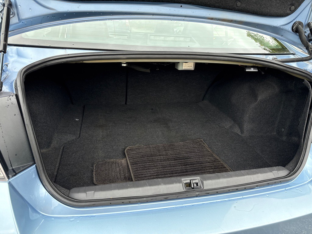 2011 Subaru Legacy Image 27
