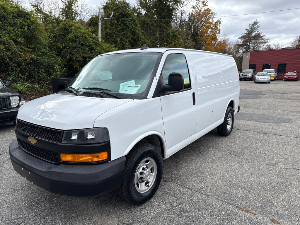 2020 Chevrolet Express Image 1