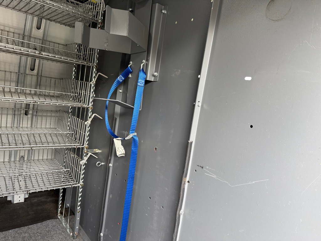 2020 Chevrolet Express Image 14