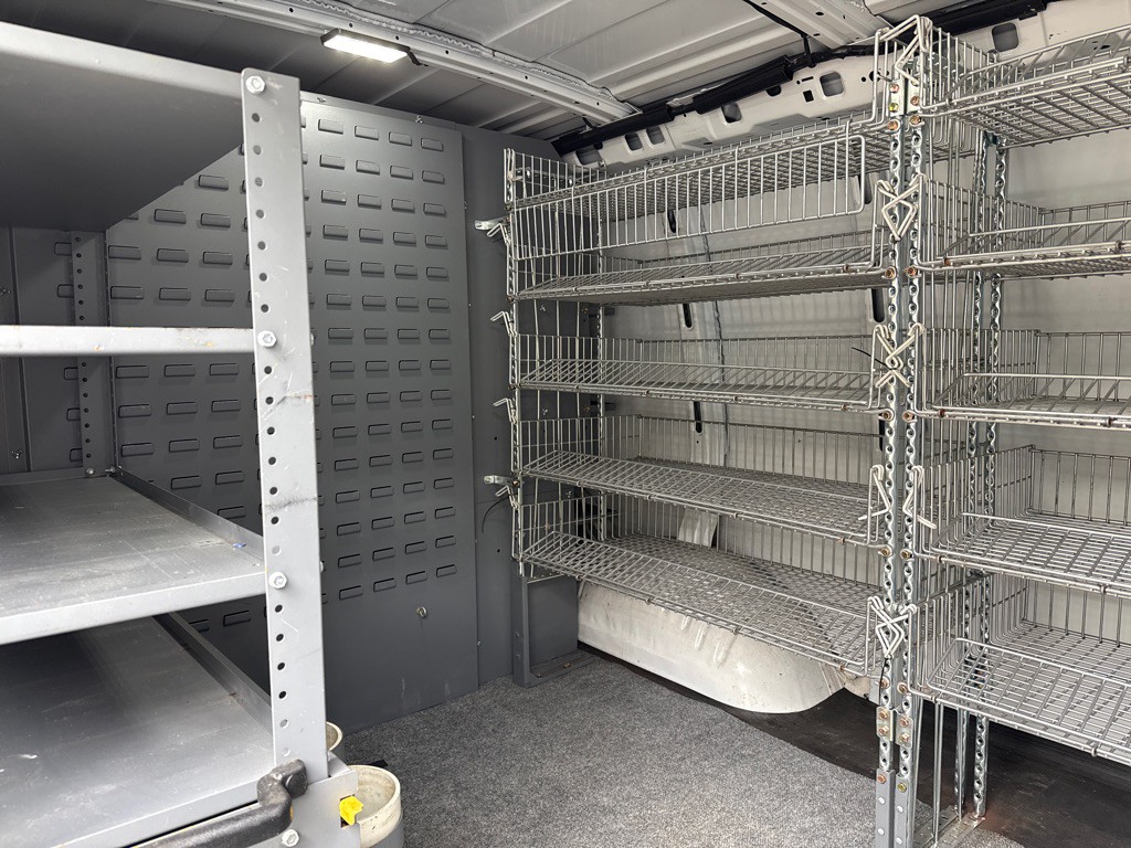 2020 Chevrolet Express Image 15