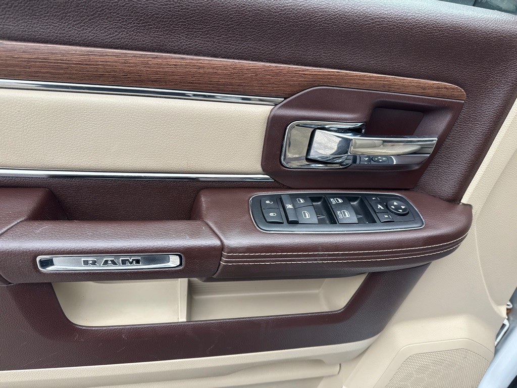 2013 RAM 1500 Image 8