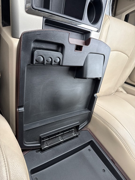 2013 RAM 1500 Image 25