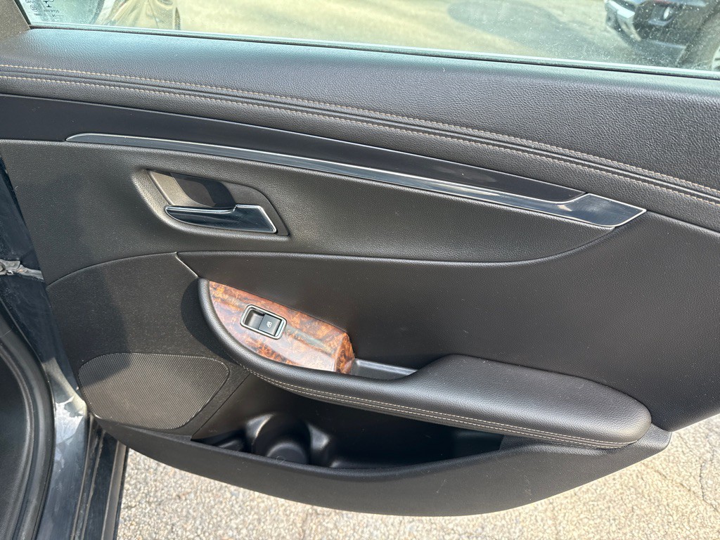 2014 Chevrolet Impala Image 23