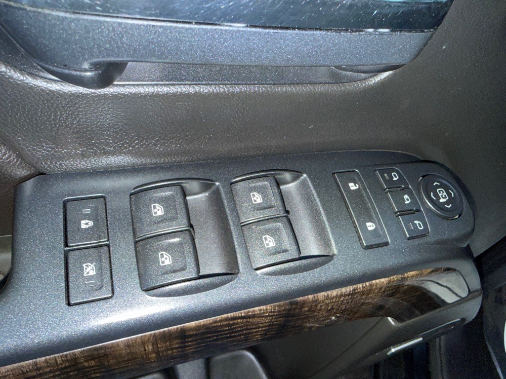 2014 GMC Sierra Image 9