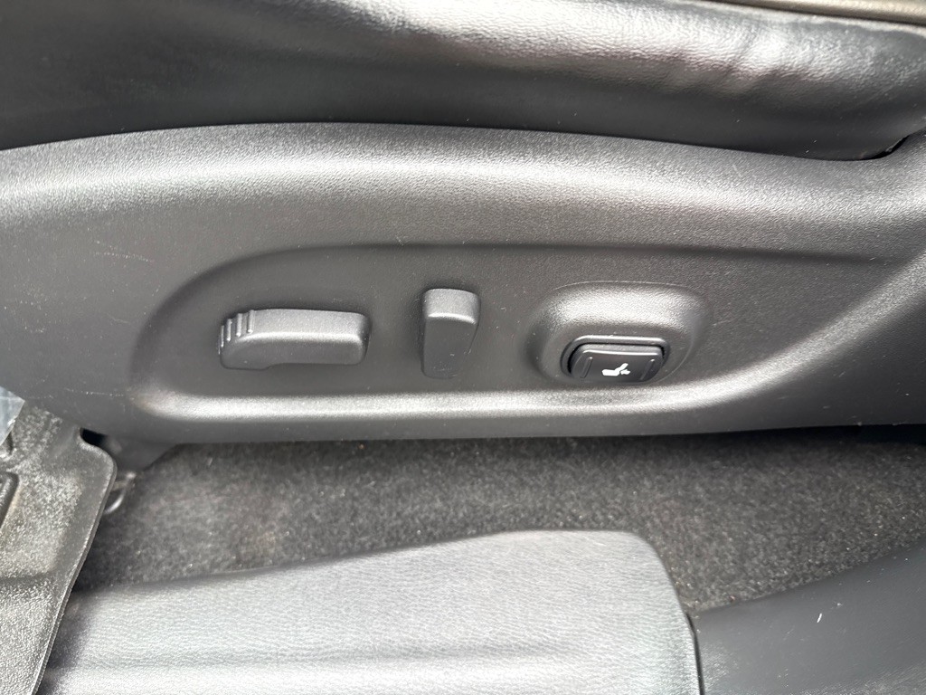 2013 INFINITI JX35 Image 10