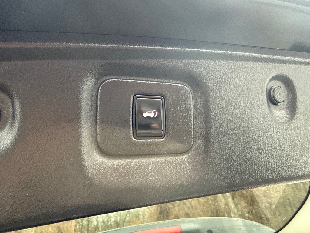 2013 INFINITI JX35 Image 33