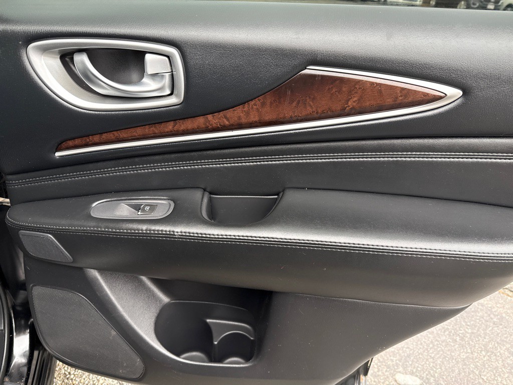 2013 INFINITI JX35 Image 36