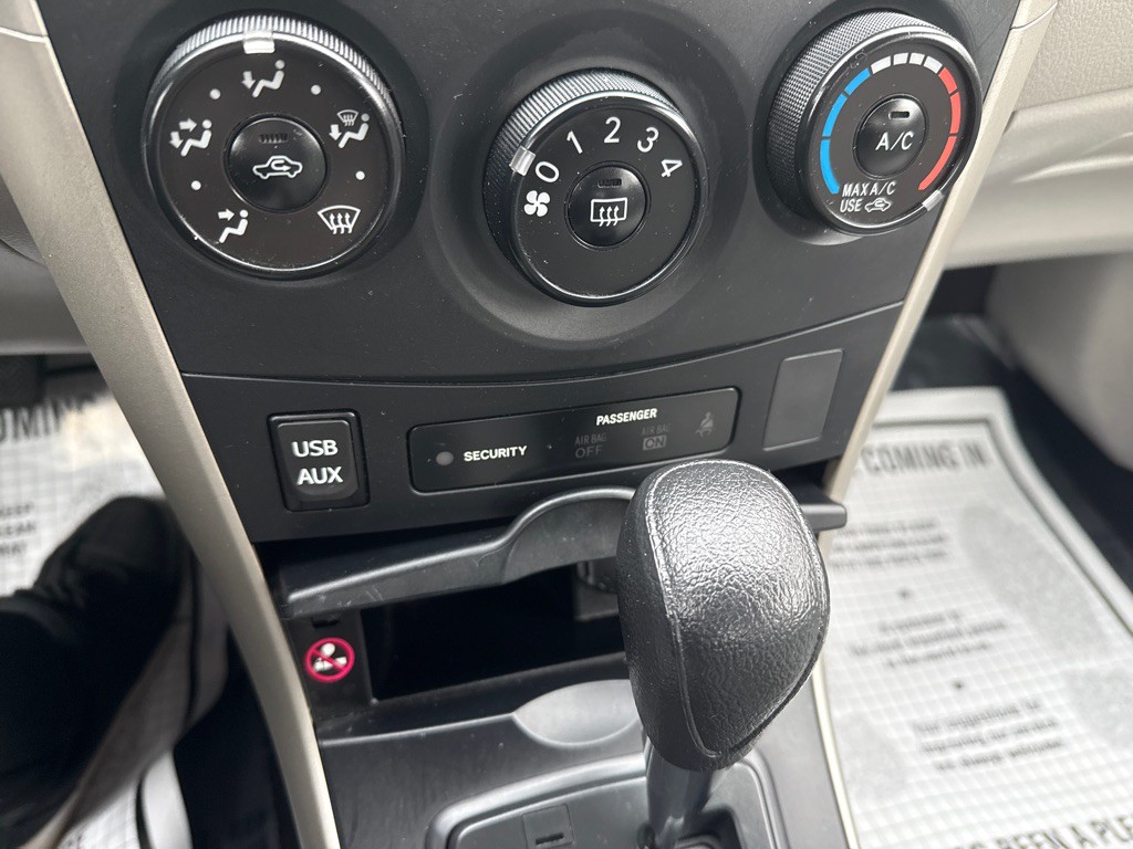 2012 Toyota Corolla Image 9