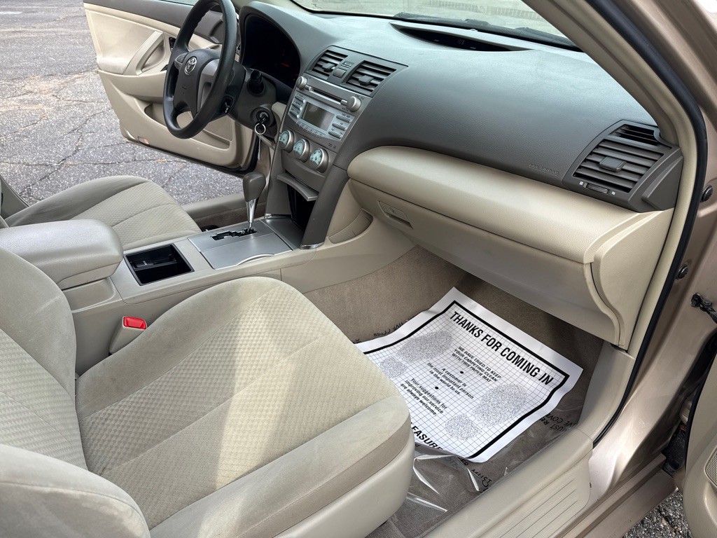 2007 Toyota Camry Image 18