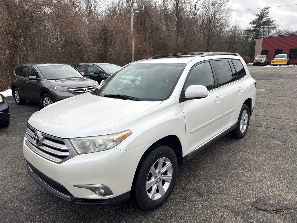 2013 Toyota Highlander Image 1
